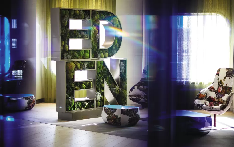 Celebrity Cruises Eden Restaurant 4.jpg